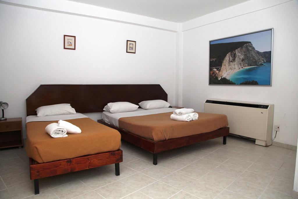 Rimi Hotel Никозия Екстериор снимка