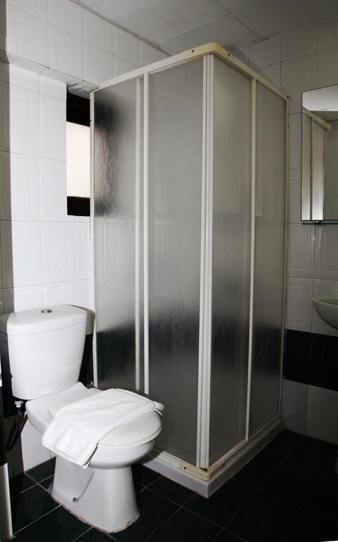 Rimi Hotel Никозия Екстериор снимка